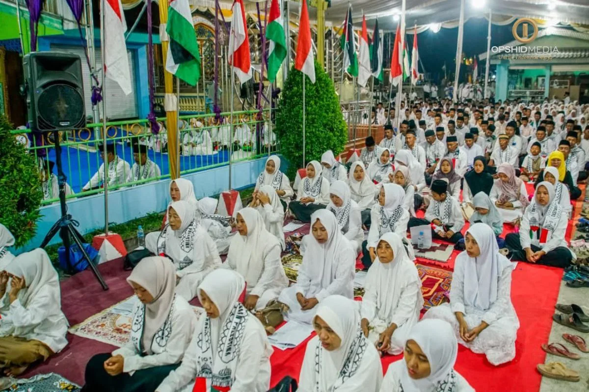 Syukuri Berdirinya Negara Palestina Merdeka, Shiddiqiyyah Adakan Do’a Bersama dan Salurkan Bantuan Kemanusiaan