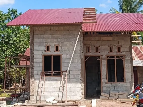 rumah syukur papua.webp (55 KB)