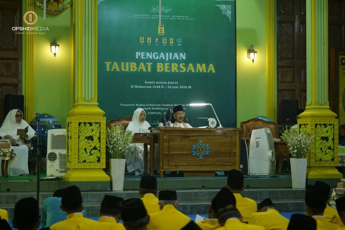 Mursyid Shiddiqiyyah Indonesia Pimpin Taubat Bersama Ala Tashawwuf