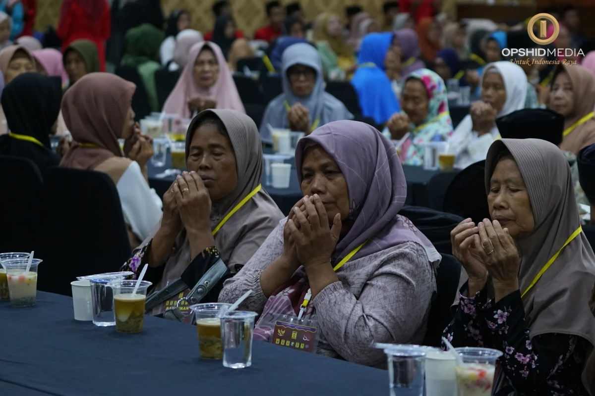 Syukuri Kemerdekaan Di Bulan Romadlon, DHIBRA Gelar Buka Bersama dan Salurkan 300 Paket Santunan