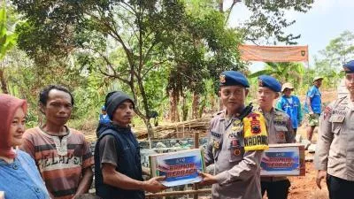 Dukung Rumah Gratis OPSHID, 2 Batalyon Brimob Pekalongan Turun Membantu