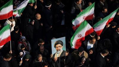 Iran di Ambang Keruntuhan Ekonomi, Krisis yang Ditunggangi Kepentingan Politik