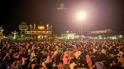 Lailatul Mubarokah Tradisi Adab Jam’iyyah Thoriqoh Shiddiqyyah Indonesia