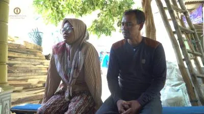 Tinggal di Kios Jahit, Kini Buchori Dapat Rumah Gratis